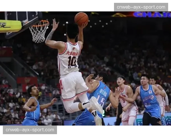 广东东莞大益客场加时险胜北京控股,锁定季后赛上半区席位 广东东莞大益客场加时险胜北京控股,锁定季后赛上半区席位